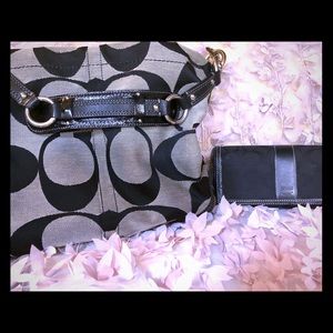 Original Coach Handbag with Matching Wallet